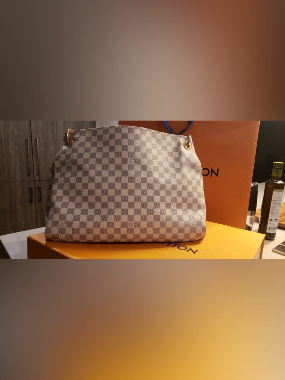 Louis Vuitton Damier Azur Check Hobo Shoulder Bag with Tan Trim - Picture 3 of 16
